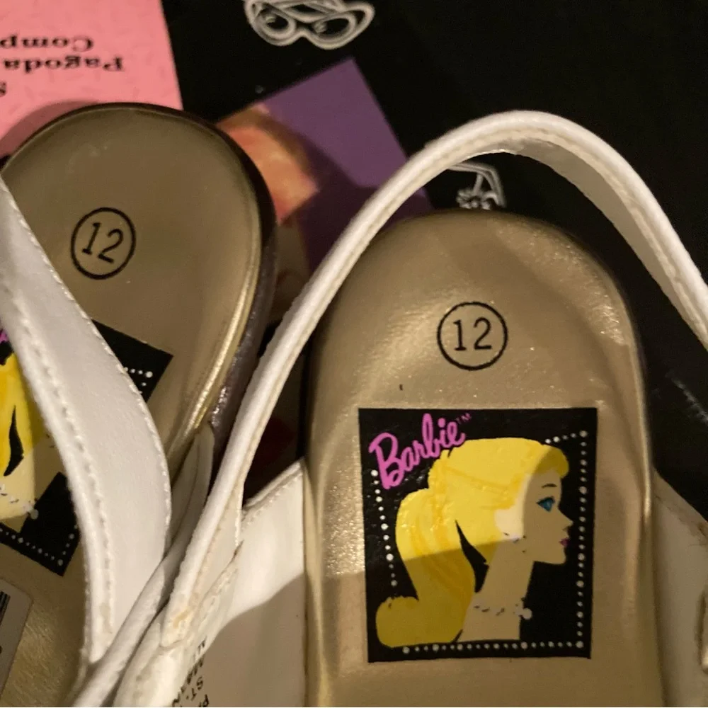 NWT Barbie RARE 1994 COLLECTIBLE Little Girls Sandals. Barbie box, Size 12